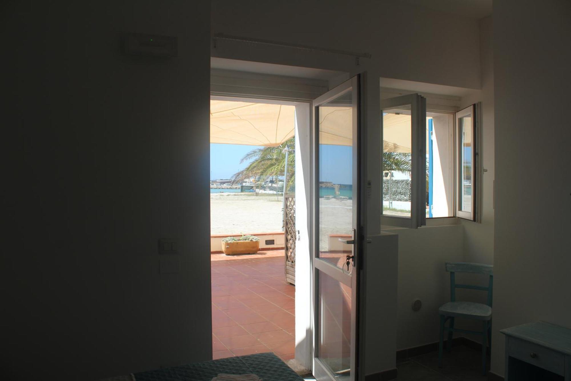 Vel Mari - Rooms On The Beach 阿尔盖罗 外观 照片